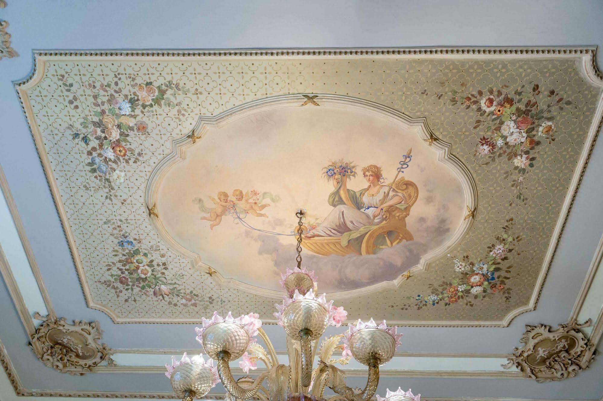 Couette-café Palazzo Benso Palerme