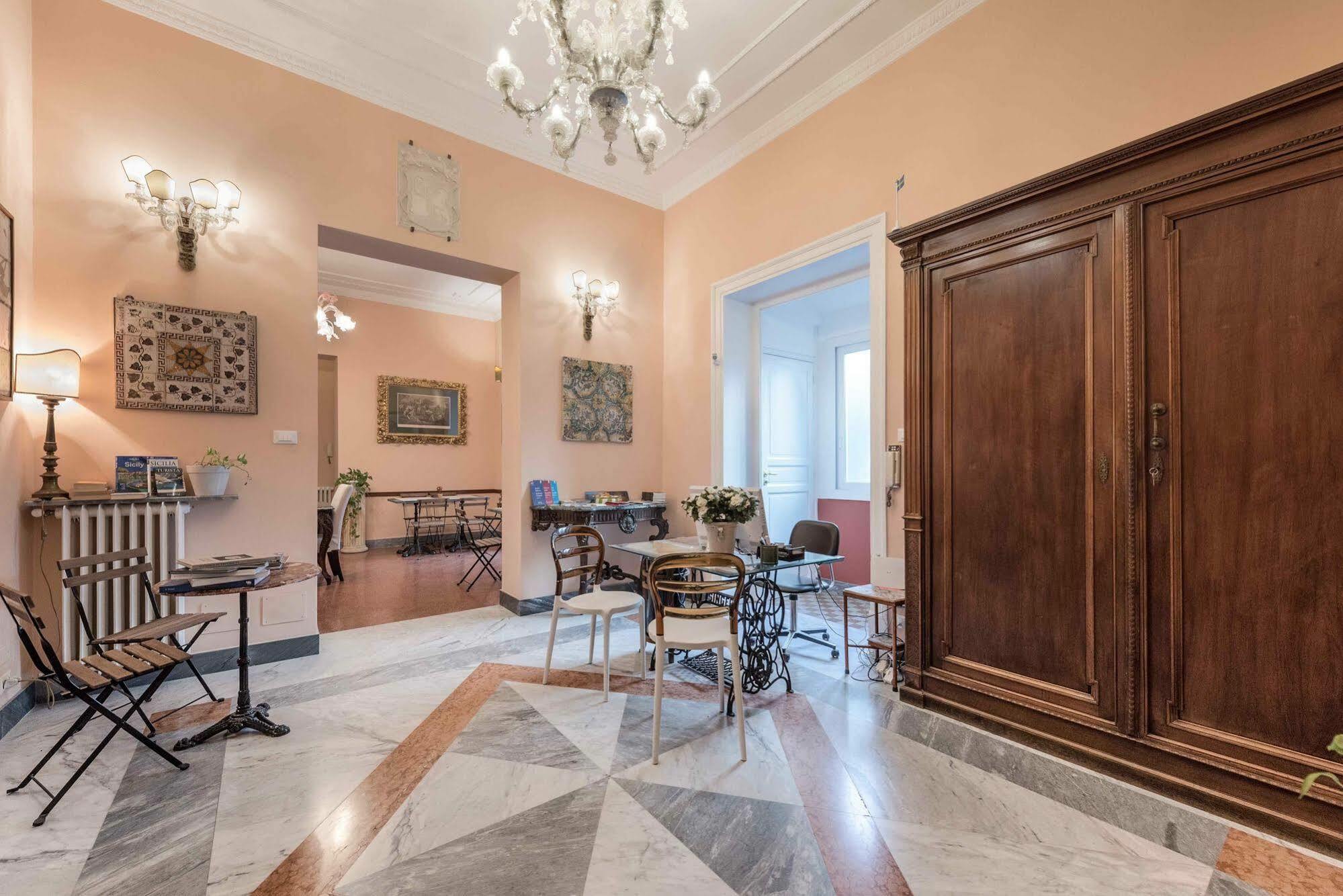 Couette-café Palazzo Benso 3*